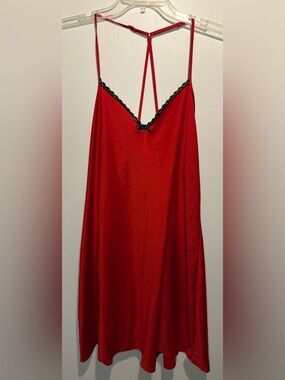 Gilligan & O'Malley NWT Deep Red Satin Slip Dress Nightgown Black Mesh Size L